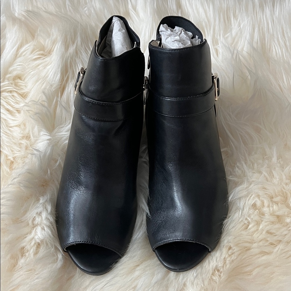 Marc Fisher Peep-toe Black Leather Footwear 7.5.